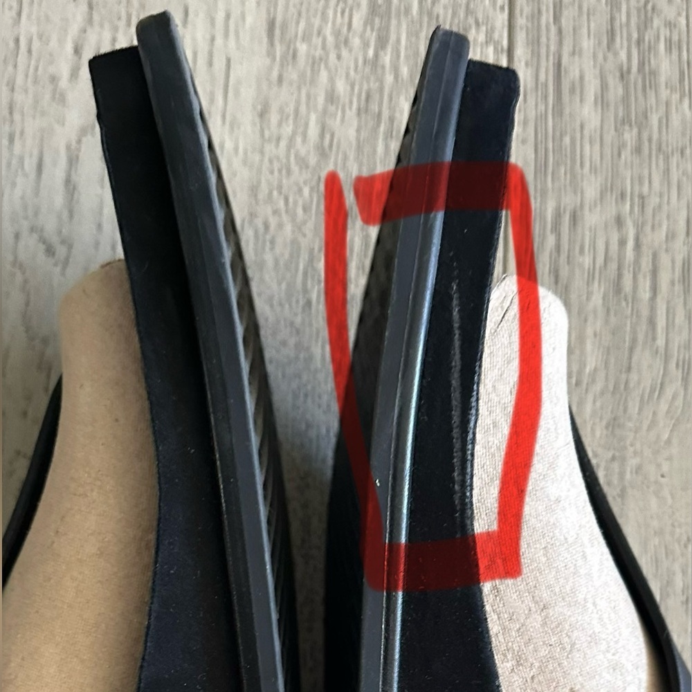 Zara flat leather sandal, black size 10 US size 41 European. - Picture 9 of 10